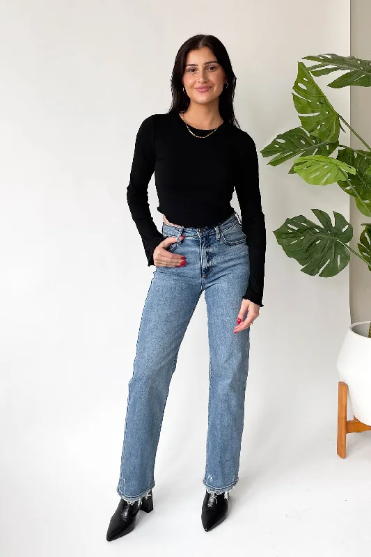 Stefanie Jeans in Medium Denim