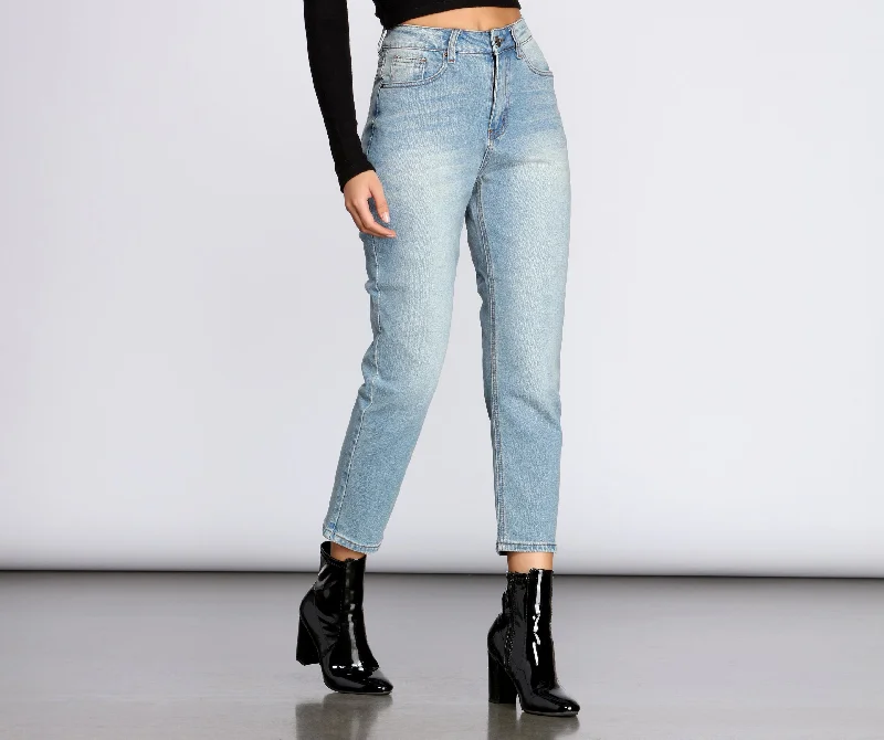 High Rise Straight Leg Jeans