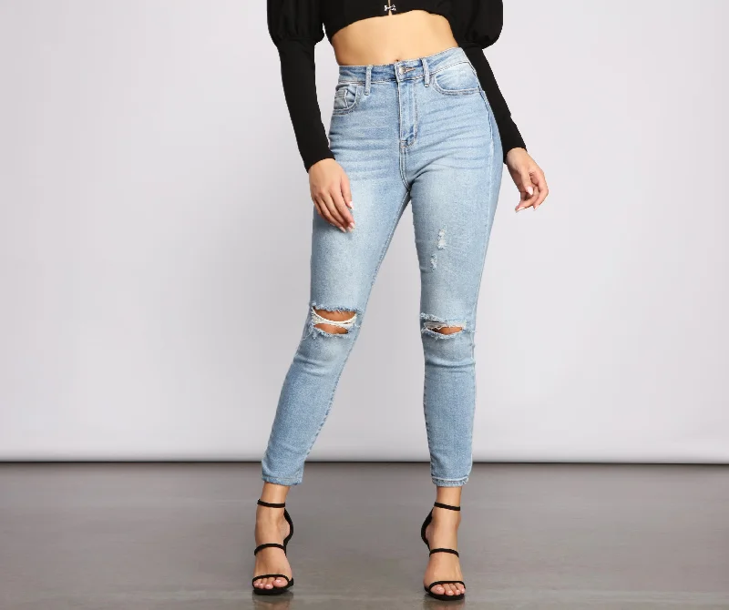 High Rise Destructed Diva Skinny Jeans