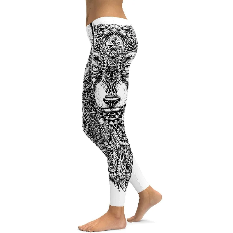 Black & White Zentangle Wolf Leggings