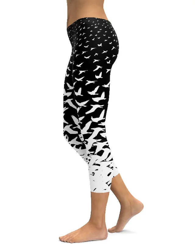 B&W Flying Birds Capris